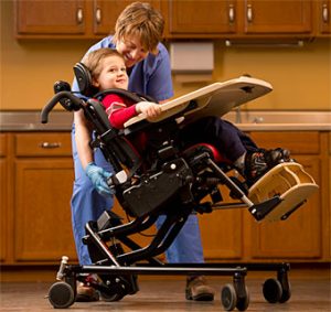 Consiga una mejor sedestación en niños con parálisis cerebral - Rehagirona